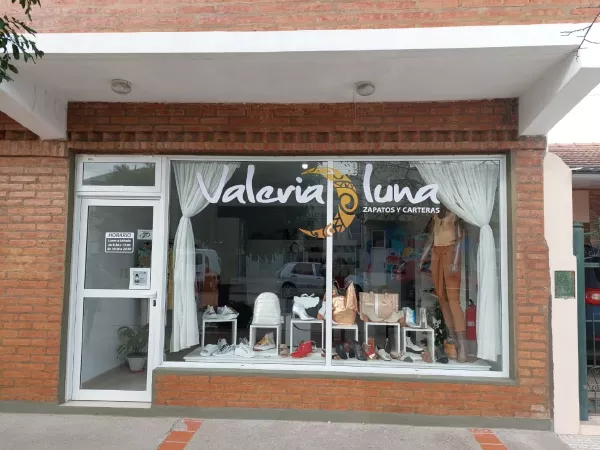 Foto de Valeria Luna Carteras